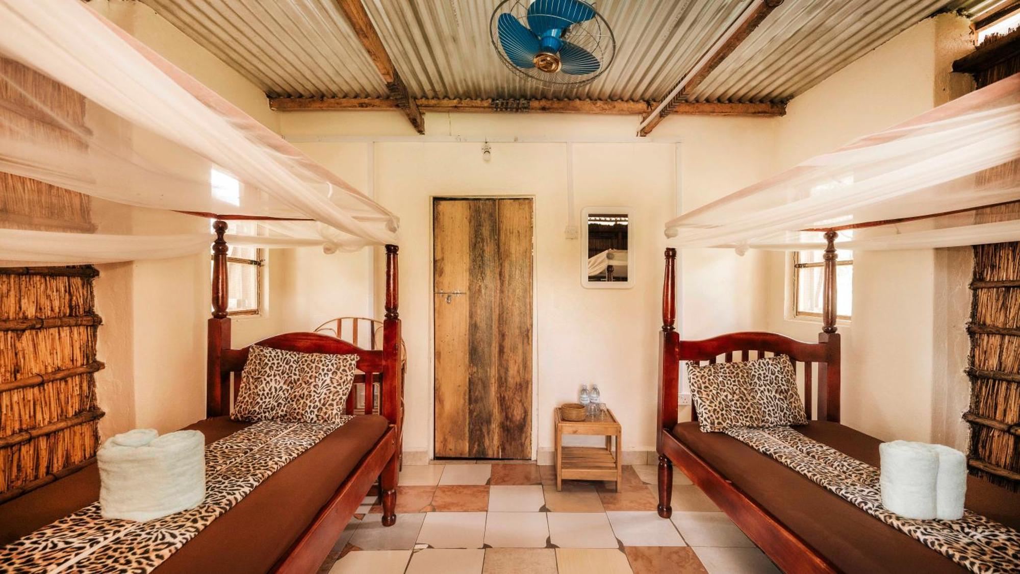 Mama Washindi Lodge Pakwach Kültér fotó