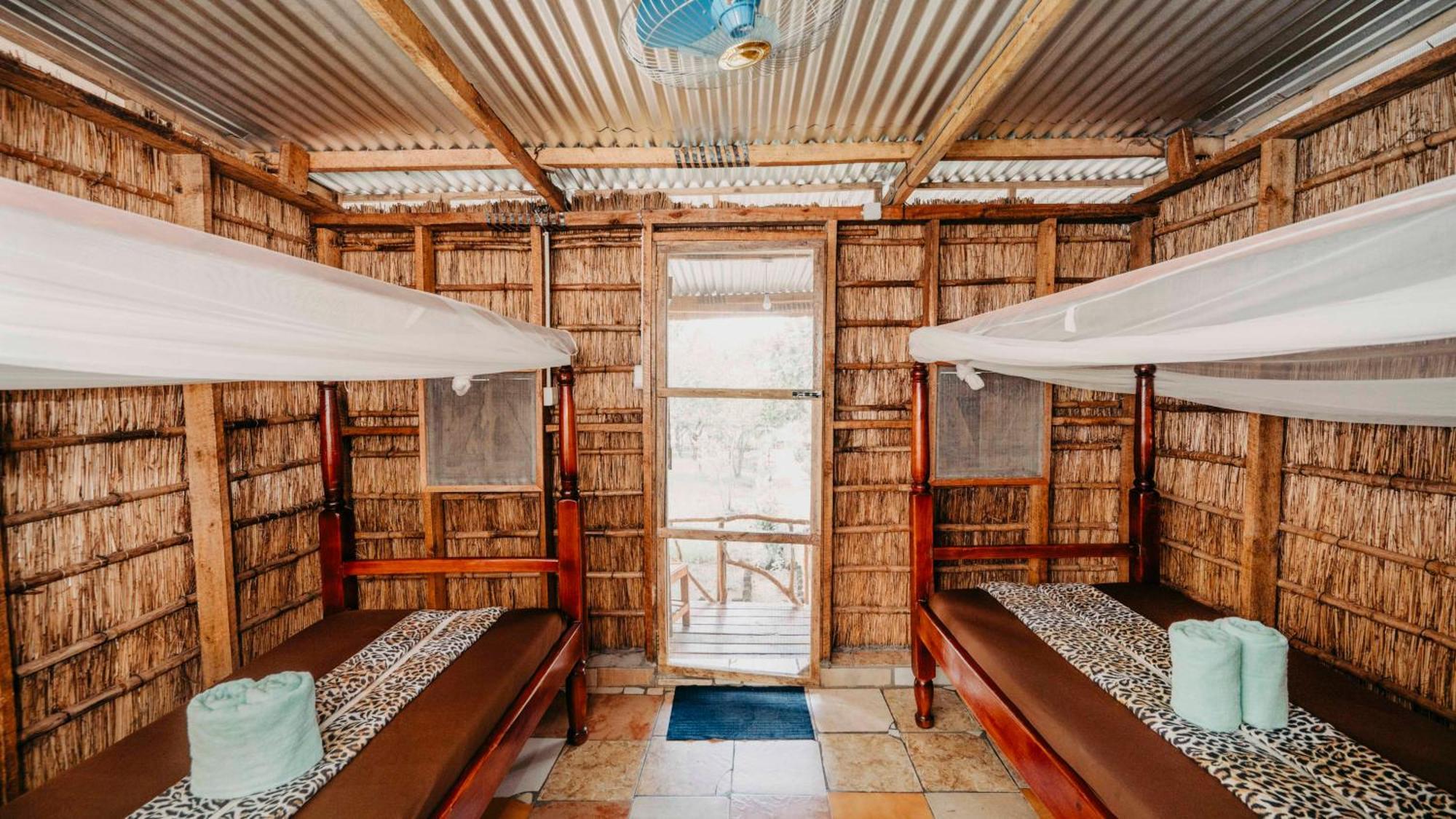 Mama Washindi Lodge Pakwach Kültér fotó